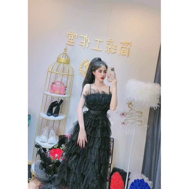 ĐẦM XOÈ TẦNG CÚP NGỰC