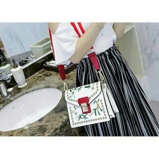 Túi xách nữ thêu hoa Quảng Châu