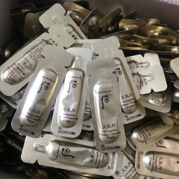Combo 30 gói sữa rửa mặt tái sinh cao cấp Whoo Cheongidan Radiant Cleansing - Chuẩn LG Hàn