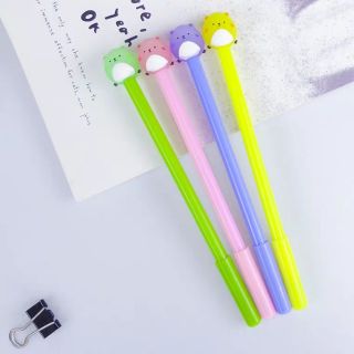 Bút nước mực đen gấu ú