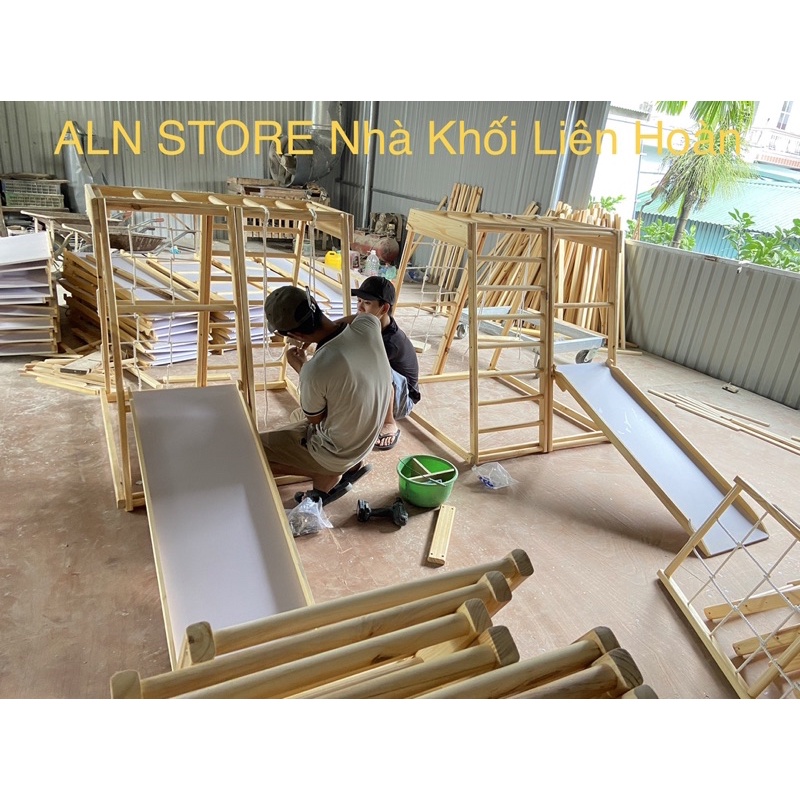 Xà đu vận động đa năng gỗ cho bé.