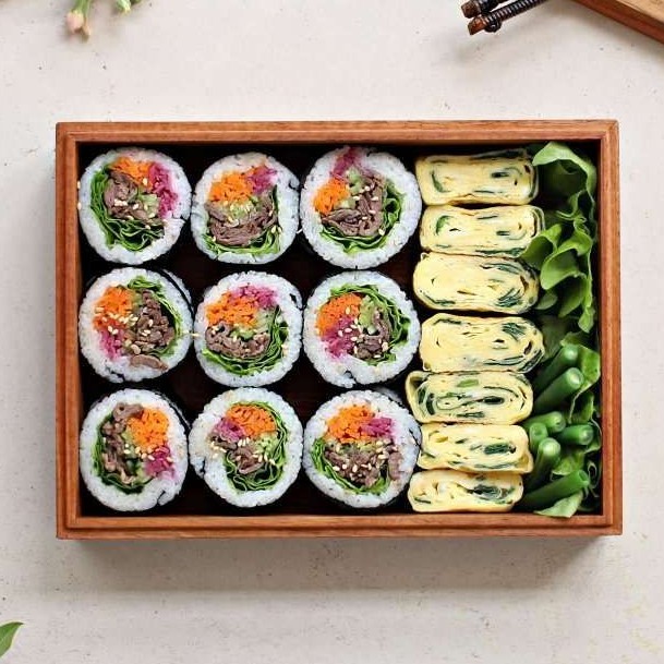 NGUYÊN LIỆU LÀM KIMBAP