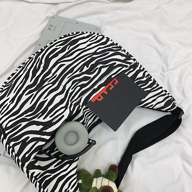 [ RẺ VÔ ĐỊCH ]Túi Đeo Chéo Canvas Cỡ Lớn Thời Trang Hàn Quốc UNISEX 2021