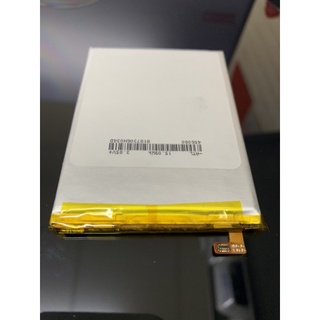 Pin Sharp R1 mới