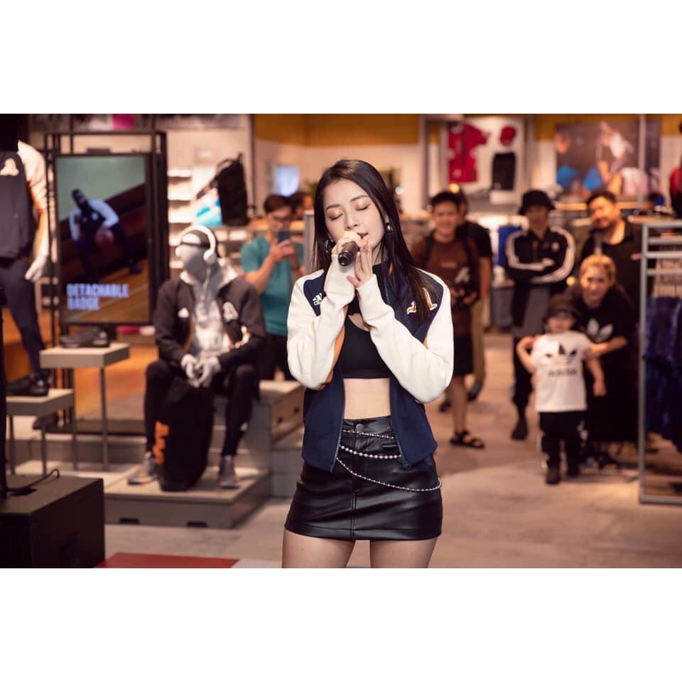 BÁN BUÔN_ÁO KHOÁC PHỐI TAY CHỮ A | BigBuy360 - bigbuy360.vn