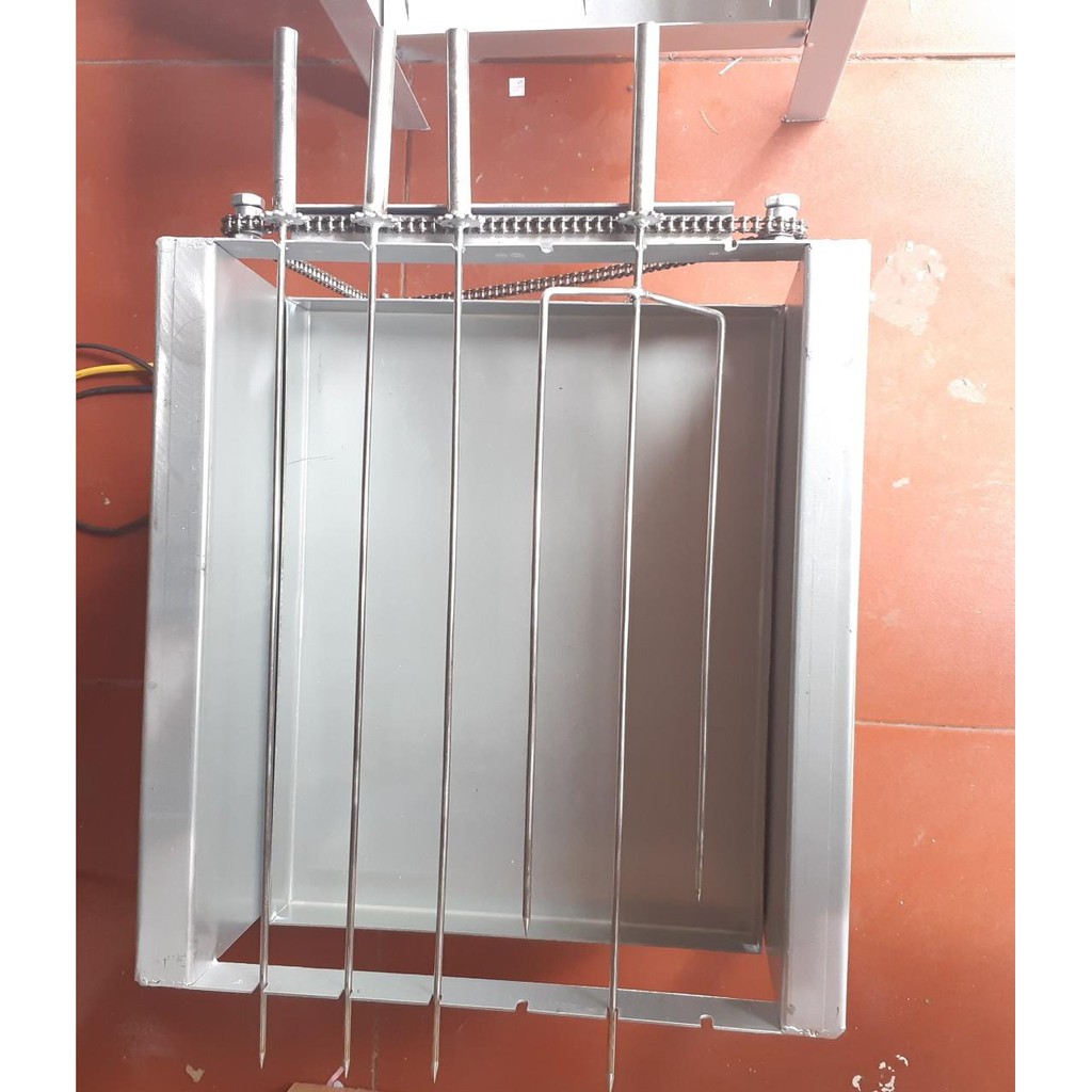 [BẾP NƯỚNG] MÁY NƯỚNG THỊT TỰ ĐỘNG - PT UTIHOME - TẶNG KÈM 6 XIÊN INOX NƯỚNG THỊT +1 XIÊN 3 CHẠC + 1 KẸP GẮP THAN