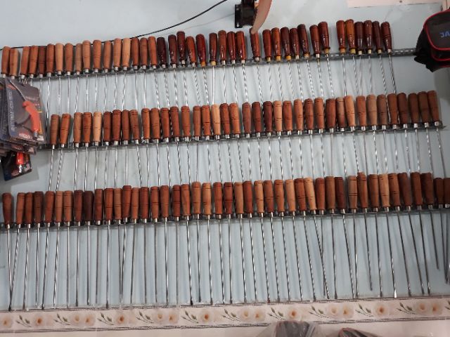 Tô vít CROSSMAB 5x300/6x300 cán gỗ