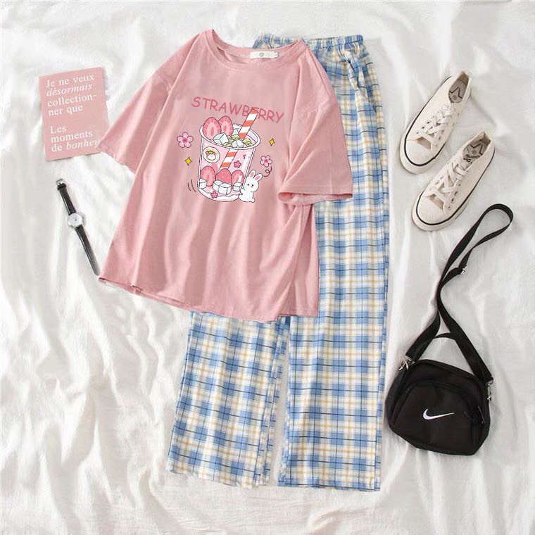 Sét Áo Nước dâu + quần kẻ xanh, Áo thun from rộng, Chất đẹp không xù, quần suông ống rộng, Sét bộ mặc ở nhà - MODY