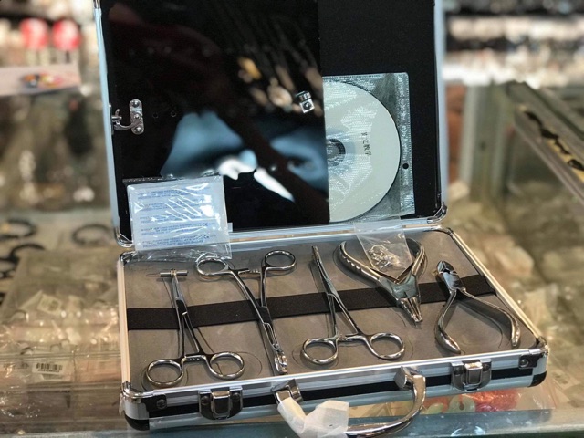 Bộ dụng cụ bấm khuyên 5 kìm:10 kim,10 khuyên