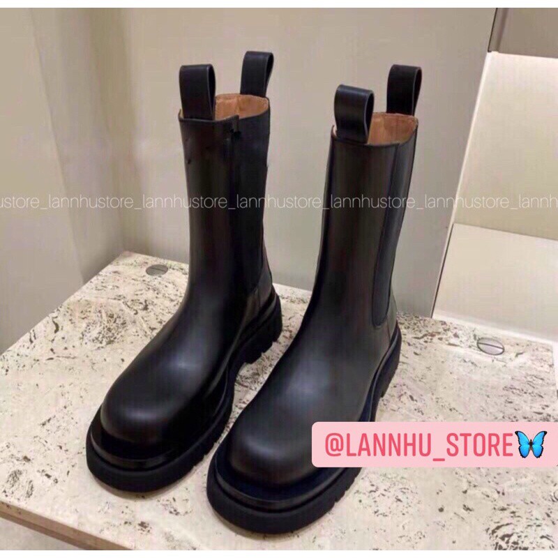 (sẵn38) (có size nam)Giày Cao Cổ Mona 24,5cm- đế 4,5cm siêu chắc chắn chuẩn form-hàng xịn(ảnh shop chụp) - Hàng mới về