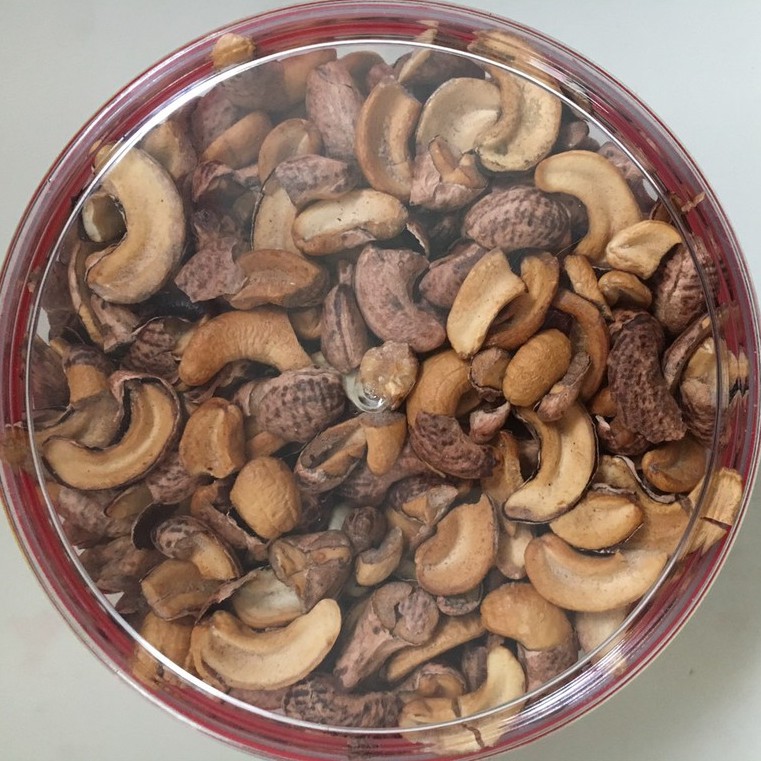 Hạt Điều Bể Sấy Rang Muối Sạch Vỏ Lụa/ Còn Vỏ Lụa 500Gr