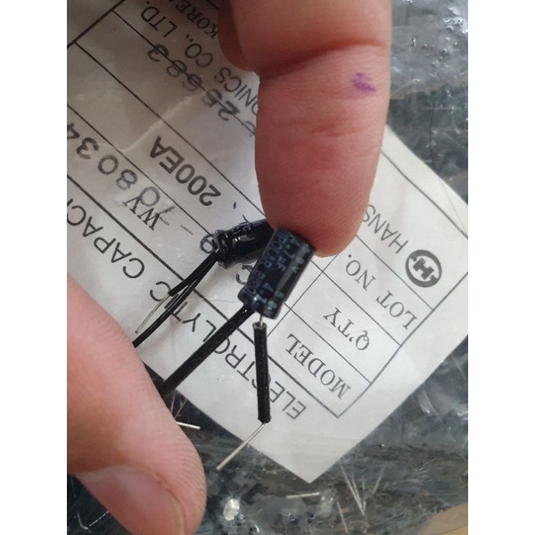 1 cái tụ cản lọc chép Bibolap 50v 2.2uf 3.3uf 2.7uf , 4.7uf