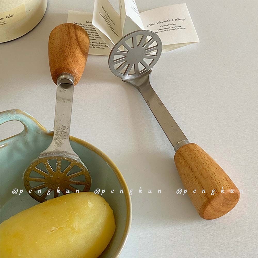 Dụng Cụ Nghiền Khoai Tây/Khoai Tây Nghiền Bằng Thép Không Gỉ Dày Dặn Có Tay Cầm Bằng Gỗ Tiện Dụng Cho Nhà Bếp