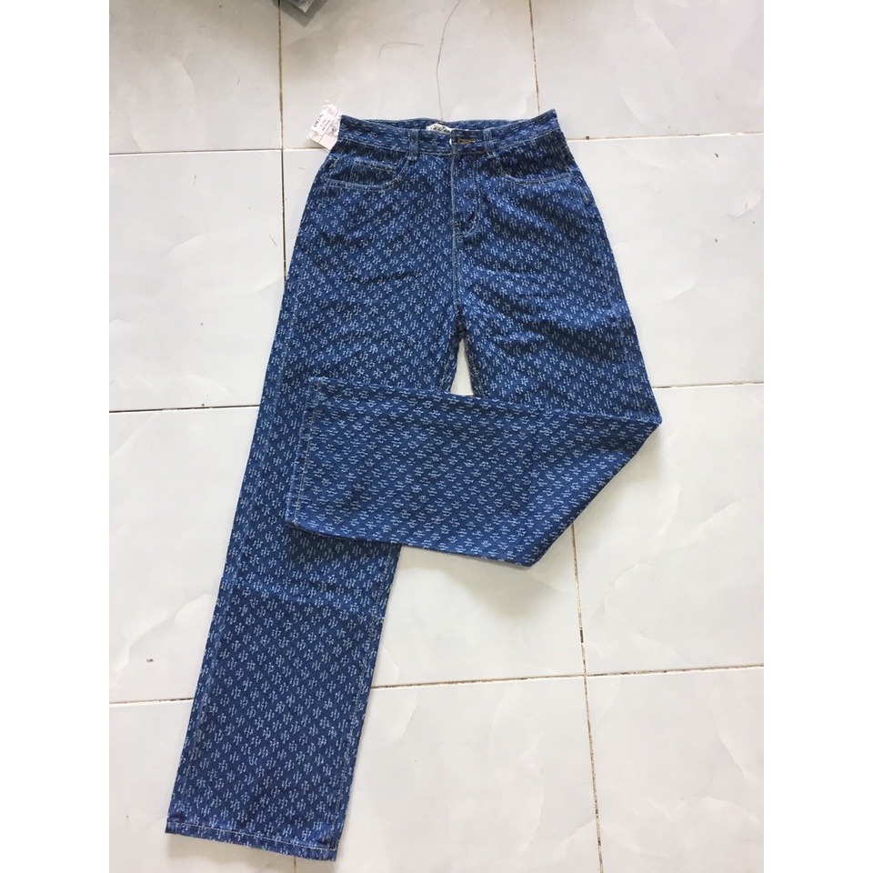 Quần jean nữ ống đứng FM Style chất denim đẹp màu xanh hoạ tiết cá tính năng động thời trang
