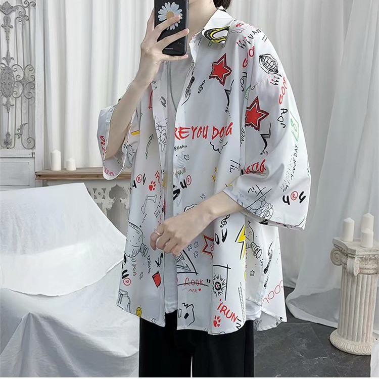 Áo sơ mi tay ngắn in hoạt hình trẻ trung cho nam
