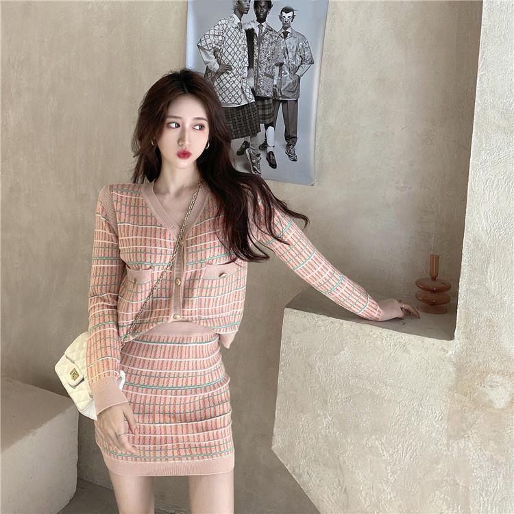 Set Áo Cardigan Dệt Kim Tay Dài Kẻ Sọc + Chân Váy Lưng Cao Dáng Ôm Thời Trang Cho Nữ