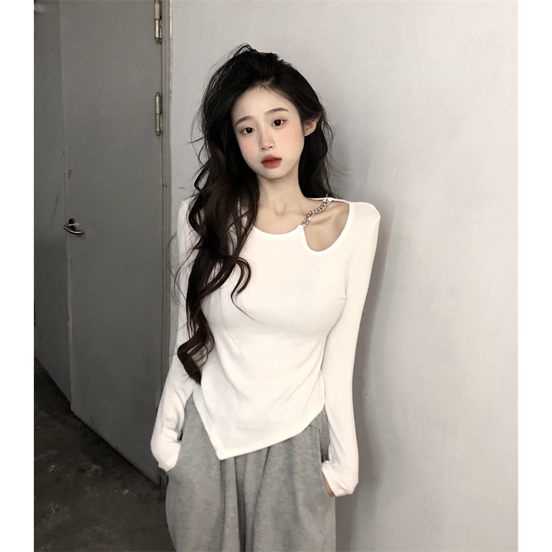 Áo thun nữ tay dài hở vai màu đen quyến rũ