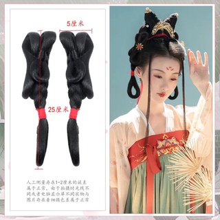 Búi tóc cổ trang búi đôi chỉ đỏ