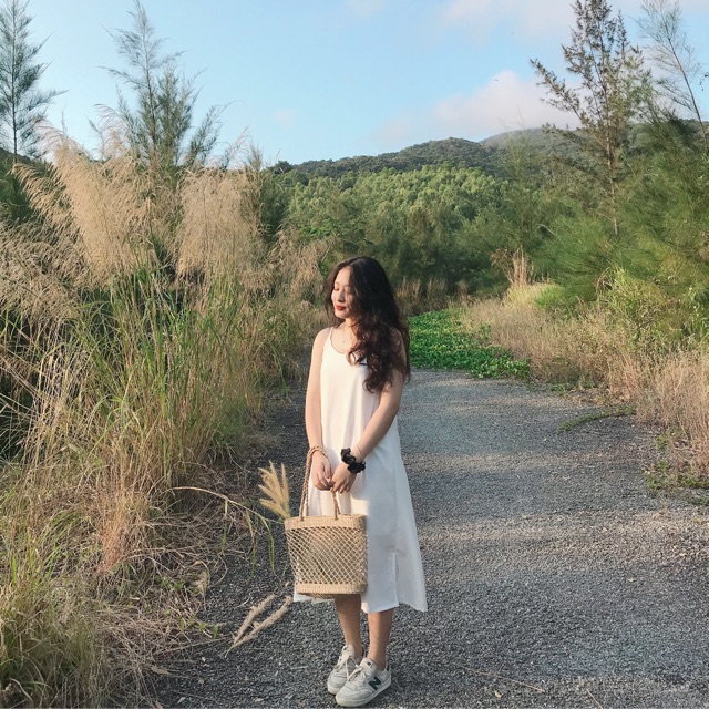 Đầm hai dây chất lụa thiết kế Ma Vie