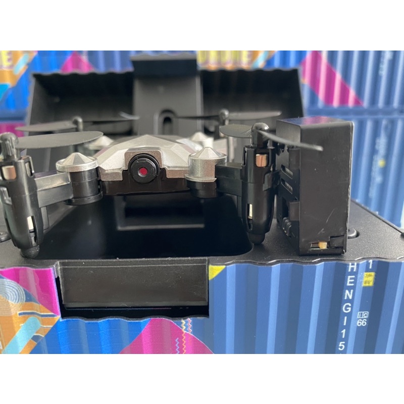 Máy bay mini flycam Mini DH150 có camera gấp gọn trong container
