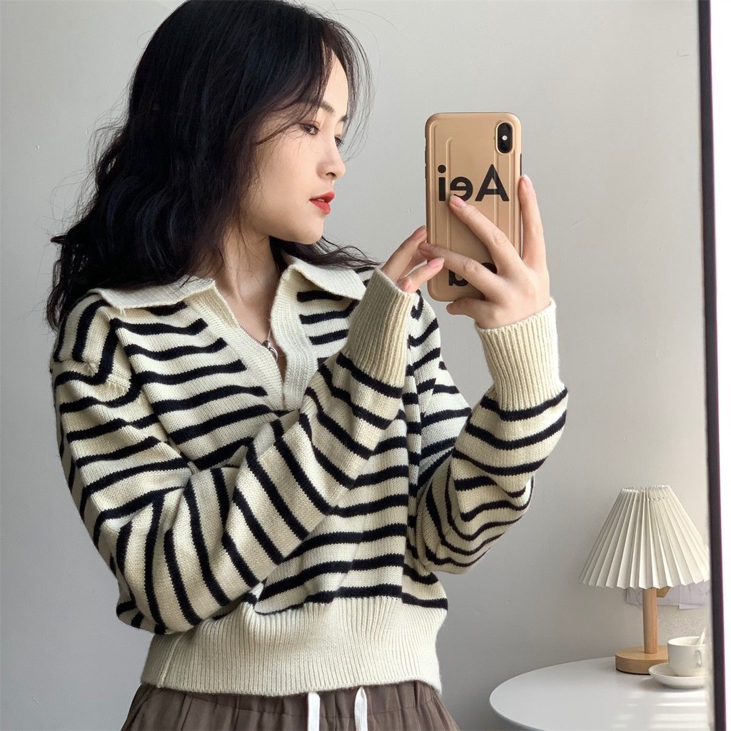 Áo Len Cánh Dơi Ngắn Cổ Chữ V Họa Tiết Kẻ Sọc Màu Tương Phản Thời Trang Hàn Quốc Mới Cho Nữ