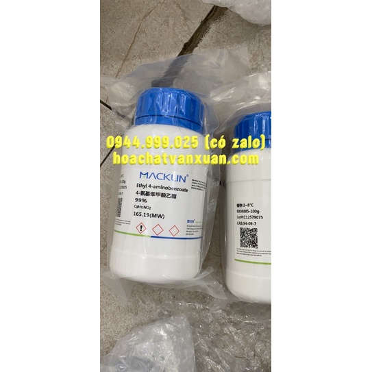 Hóa chất Benzocaine Benzocain 99% lọ 100g  Ethyl 4-aminobenzoate CAS 94-09-7 C9H11NO2