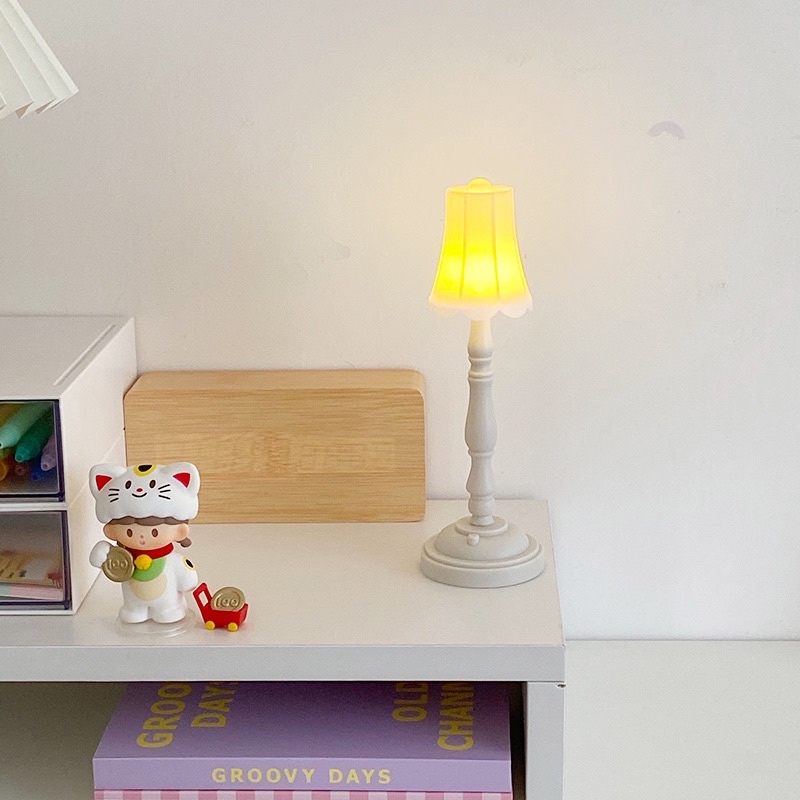 Đèn ngủ mini kiểu dáng vintage cổ điển tiện dụng trang trí bàn học decor phòng
