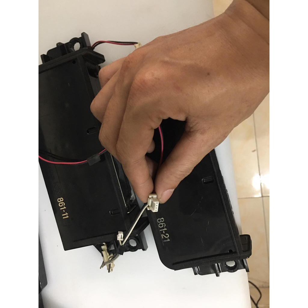 Cặp Loa Tivi Sony  gắn giá sách, Loa toàn dải