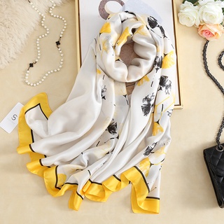 Khăn choàng lụa dài bốn mùa họa tiết hoa đen viền vàng size 90*180cm