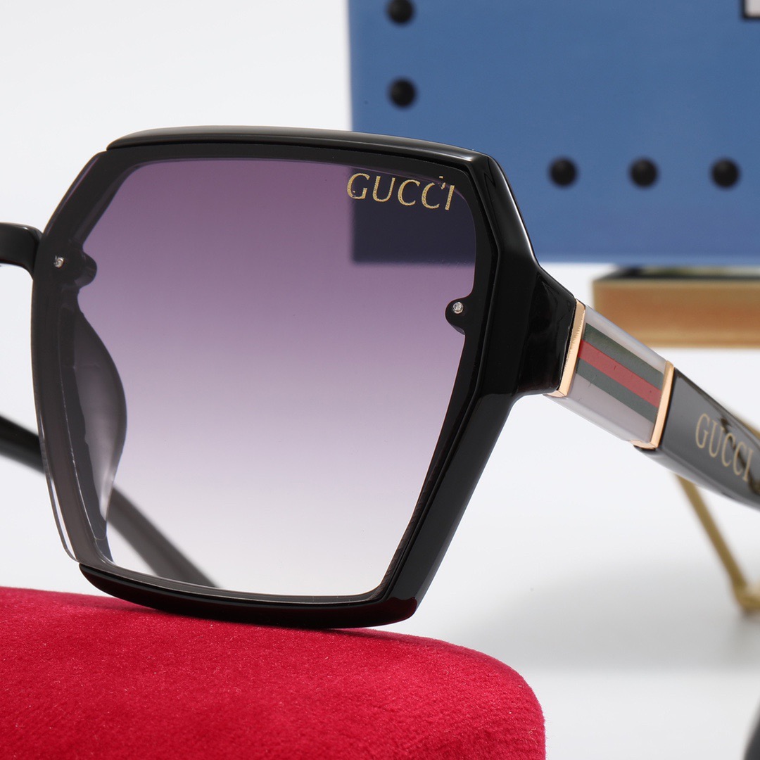 Gucci_ Kính râm 2021 Thời trang Hàn Quốc mới Kính râm phân cực nam và nữ Cặp đôi hợp thời trang Du lịch ngoài trời Kính râm lái xe thời trang Ngôi sao đường phố Chụp ảnh Wild Anti-UV Kính râm