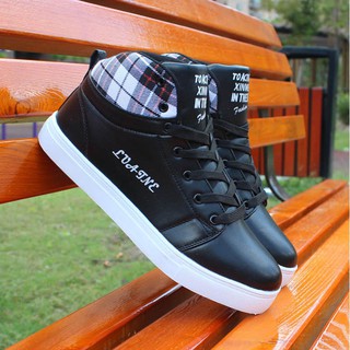 Giày Sneaker Cổ Cao Màu Đen