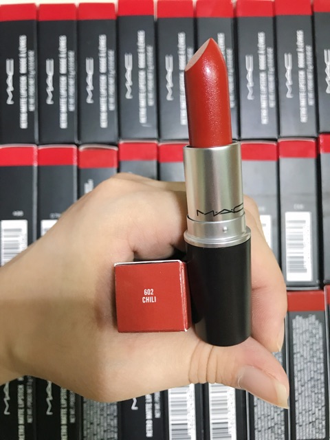 SON MAC RUBY WOO, CHILI