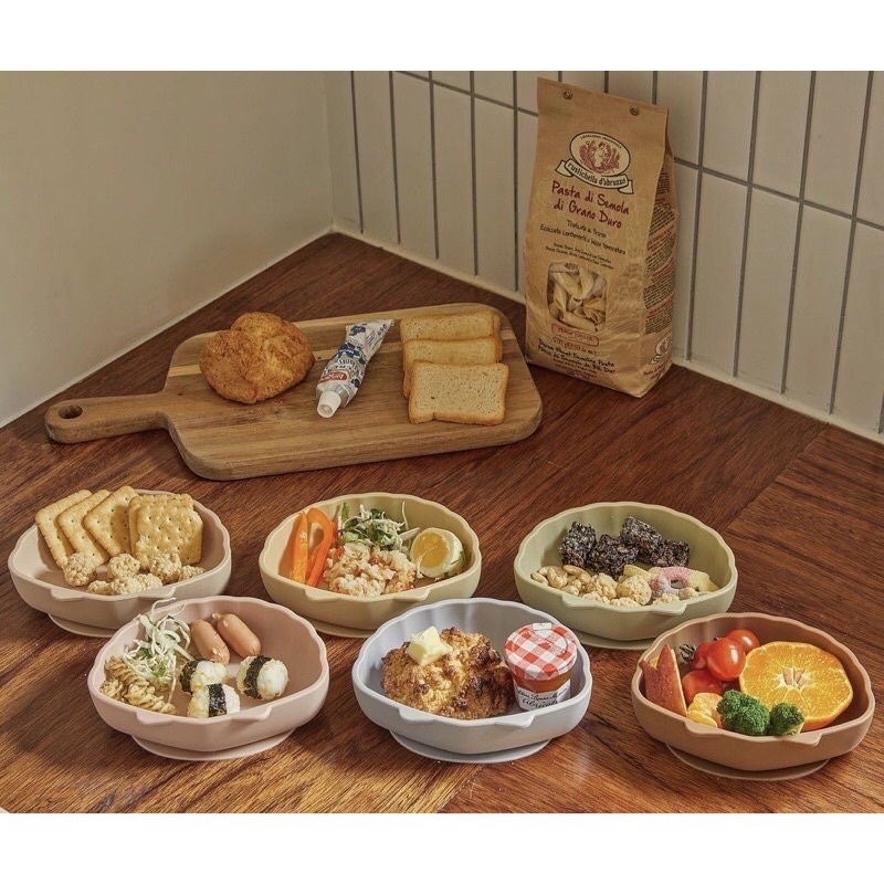 Đĩa ăn dặn silicon hình sò biển TGM cho bé, Suzy baby