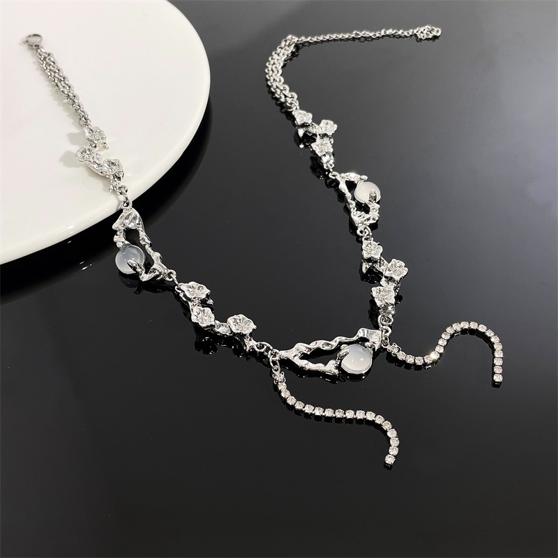 Vòng Cổ Tua Rua Đính Đá Mặt Trăng Sang Trọng Thời Trang Mùa Hè Cho Nữ