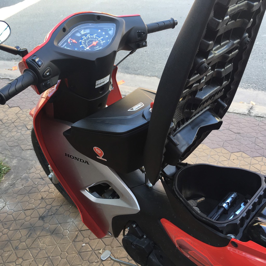 Thùng Giữa GIVI Cho Wave Alpha 110cc (Đời từ 2017 tới 2021)