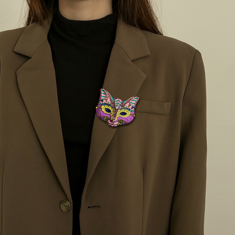 Trâm Cài Áo Hình Mèo Đính Đá Pha Lê Cổ Điển Thời Trang Chất Lượng Cao Cho Nữ