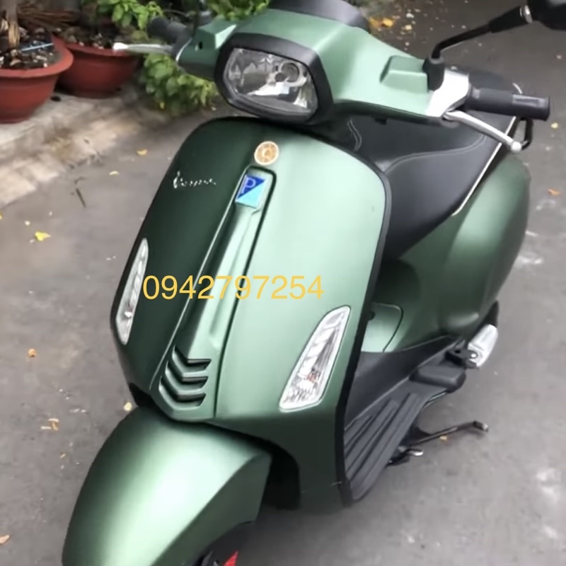 Sơn xe máy Vespa màu Xanh rêu mờ P017-2K Ultra Motorcycle Colors