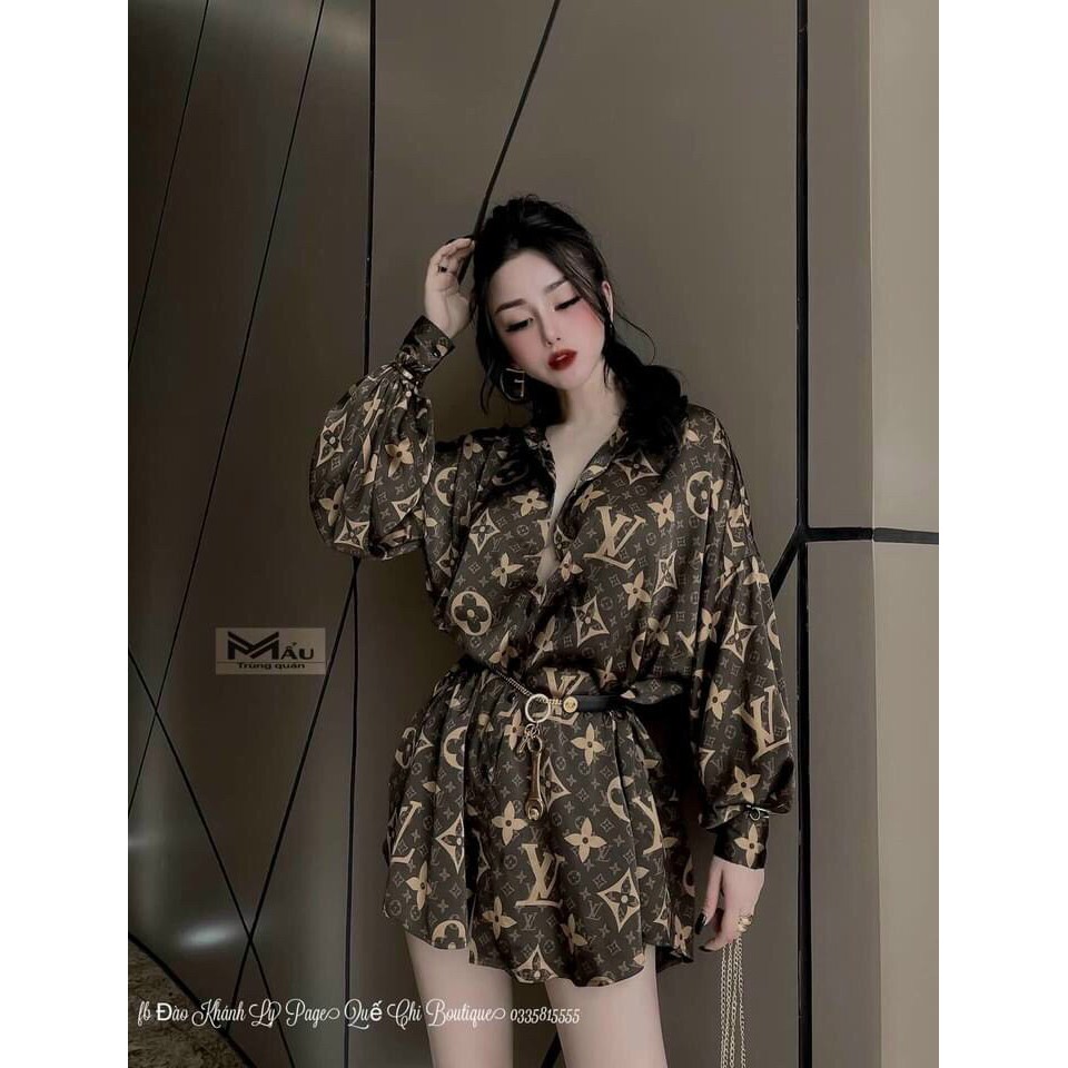 ÁO SƠ MI CỔ ĐỨC HỌA TIẾT LV NÂU SANG CHẢNH