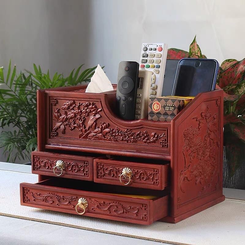 Kệ đựng đồ đa năng dùng để bút , giấy ăn, văn phòng phẩm làm từ gỗ hương ta. Dùng trang trí bàn làm việc, bàn tiếp khách