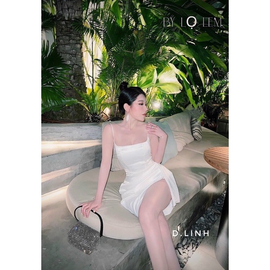 Đầm lụa ôm tôn dáng