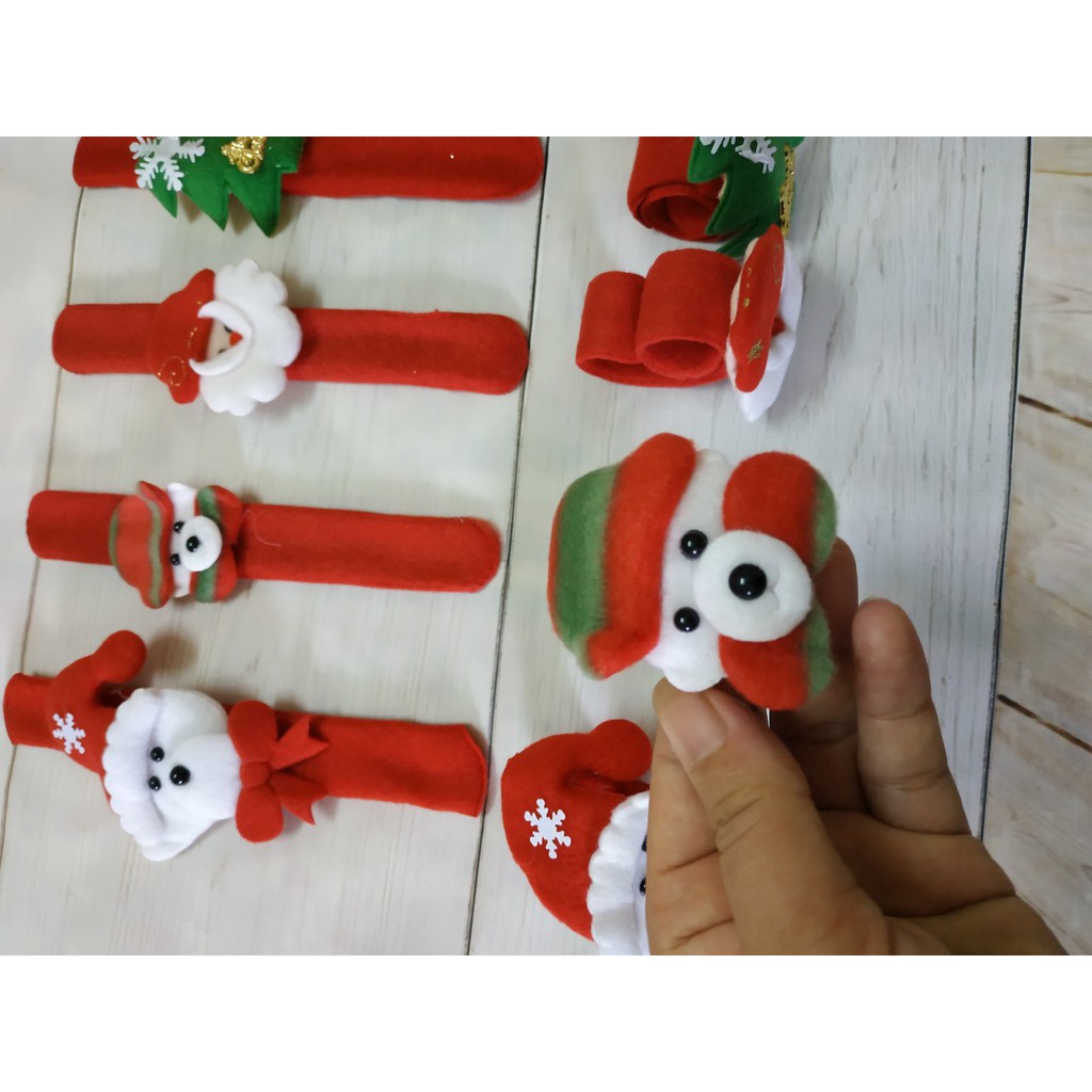 Đồng hồ noel , Vòng tay noel bằng Nhung đẹp quà tặng giáng sinh cho các bé