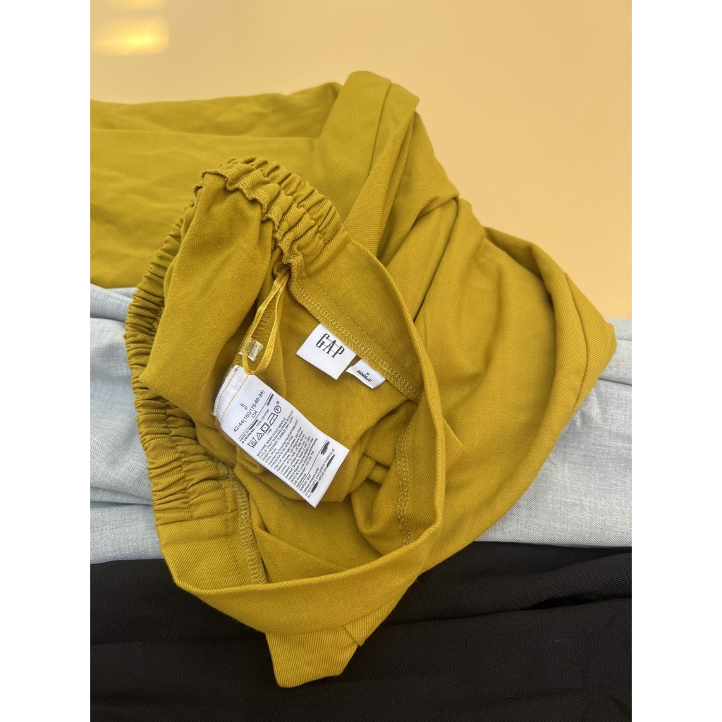 Chân váy GAP nhiều màu