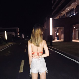 Bra len móc cầu vồng