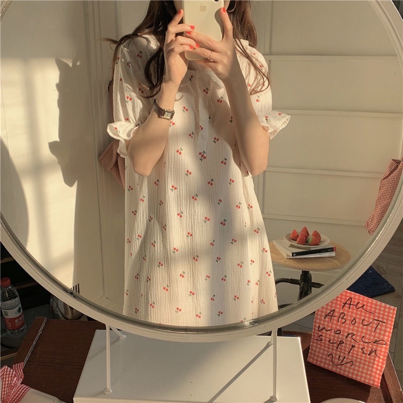 [CÓ SẴN] Váy ngủ cherry dáng dài cộc tay hoa nhí mặc nhà dễ thương chất mát Hàn Quốc ullzang | BigBuy360 - bigbuy360.vn