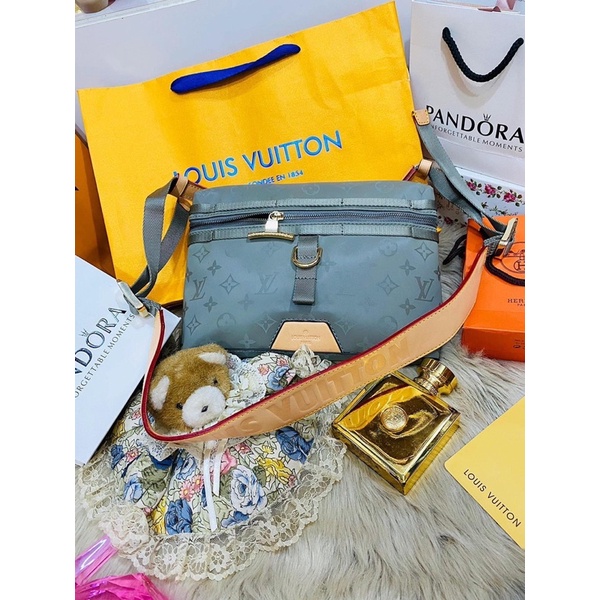 𝐓𝐔́𝐈 𝐋𝐕 𝐂...𝐇..𝐔..𝐀̂̉..𝐍 𝟏:𝟏 𝐀..𝐔..𝐓..𝐇..𝐄 .𝐍..𝐓..𝐈..𝐂