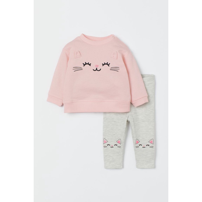 Set 2 bộ nỉ da cá hm thỏ hồng be