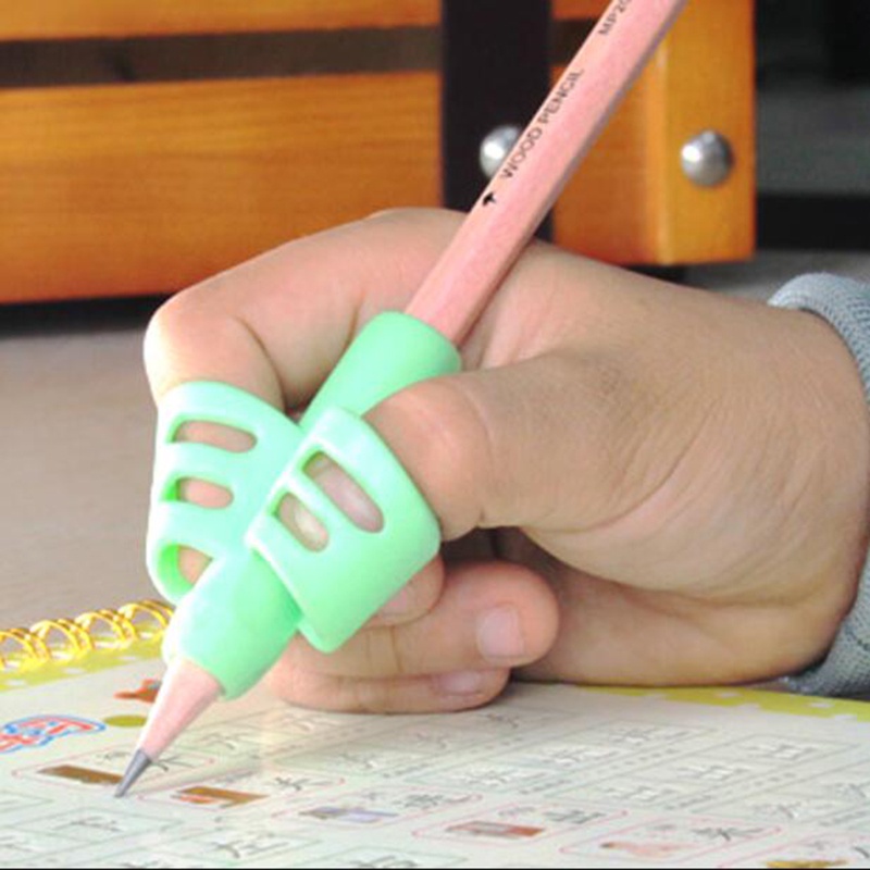 Set 3 giá đỡ bút viết chữ TPR hai ngón tay cầm tiện dụng cho học sinh