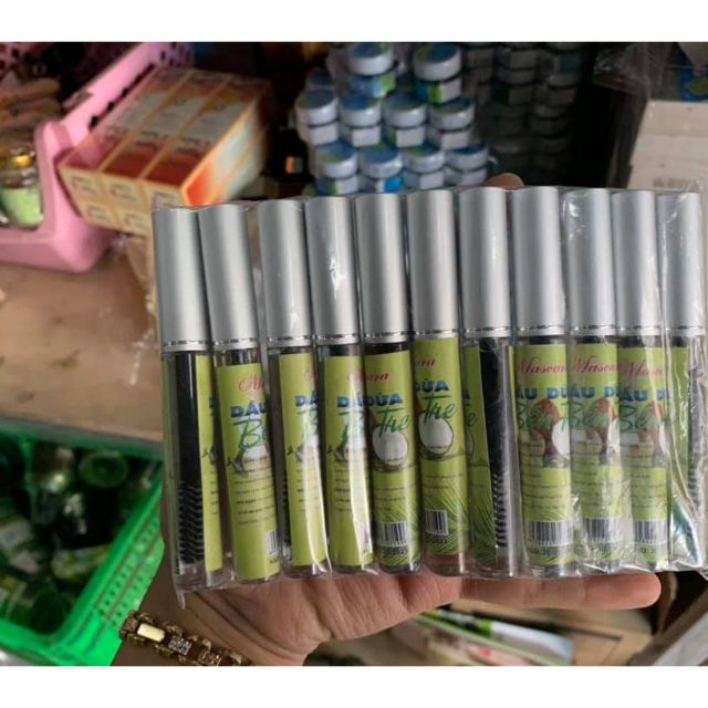 Dầu dừa chuốt mi