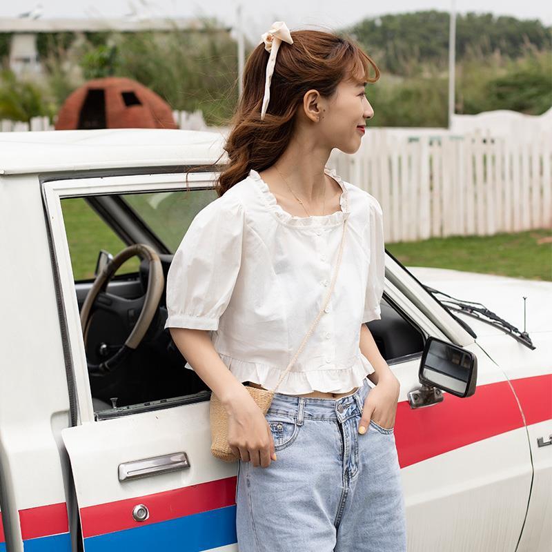 Áo kiểu tay phồng cổ vuông xinh xắn phong cách thời trang Pháp