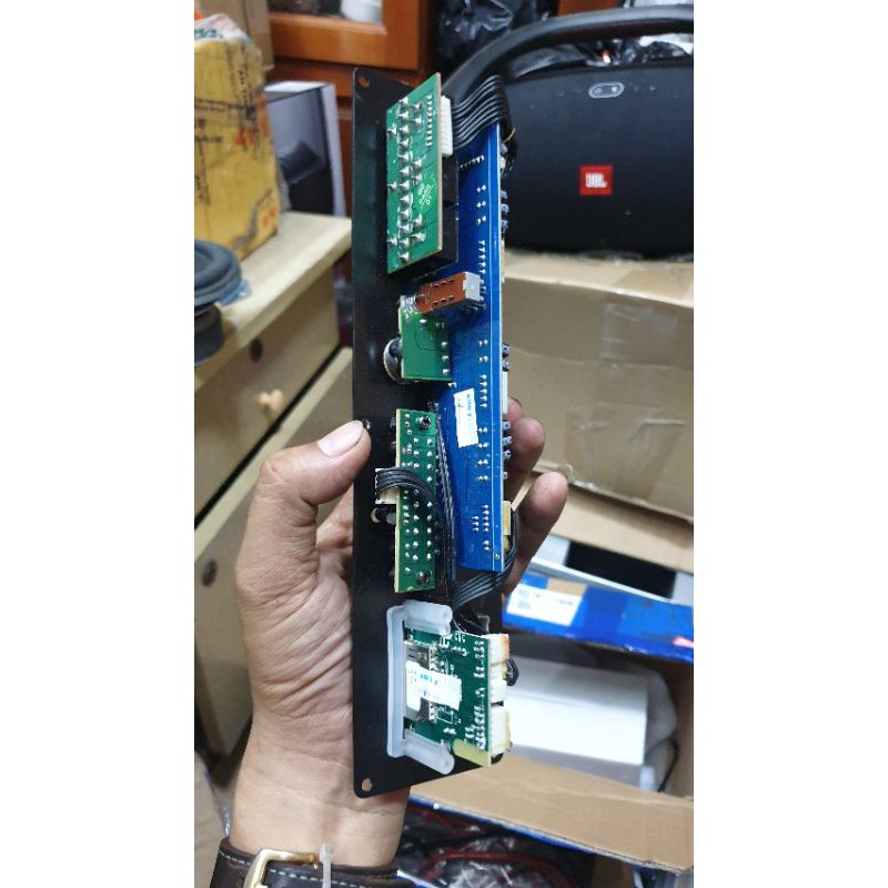 mạch Blutooth  Asanzo ASK 5400 + chỉnh bass treble mic echo, không có công suất